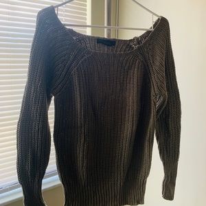 Size M-L, Beige knitted sweater